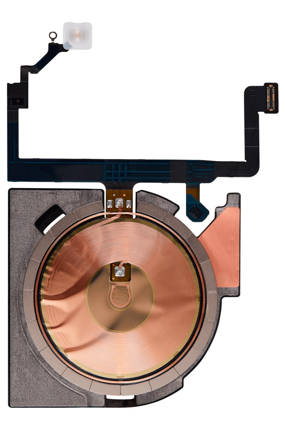 For iPhone 15 Plus | Wireless NFC Charging Flex With Flashlight Flex Cable